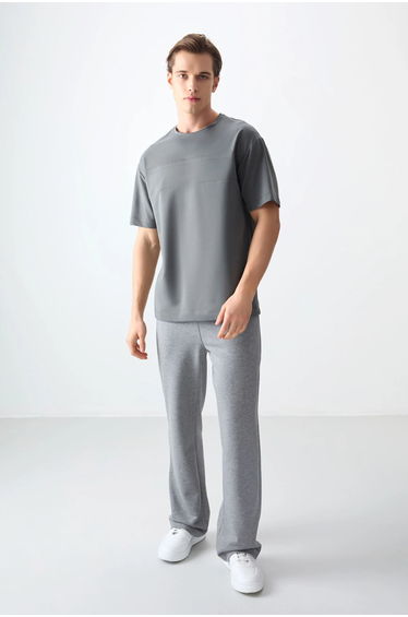 TOMMY Oversized Crew Neck T-Shirt