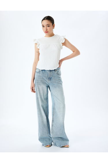 Sleeveless T-Shirt