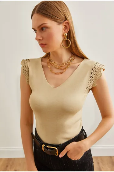 Women's Stone Front Back V Openwork Knitwear Blouse