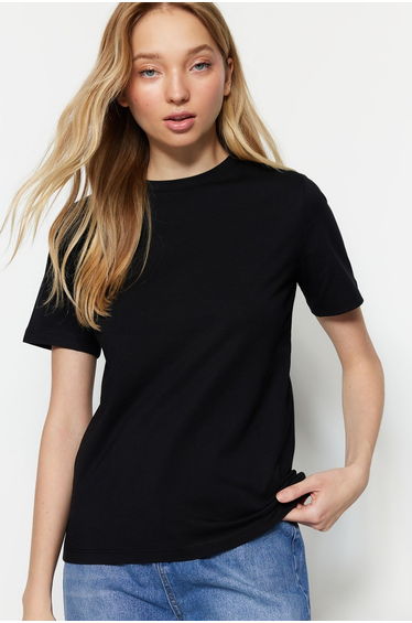 T-Shirt - Black - Regular fit