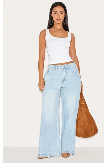 Petite Light Blue Denim Side Pleated Detail Wide Leg Jeans