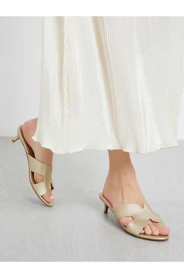 Wide Strap Low Heel Mules