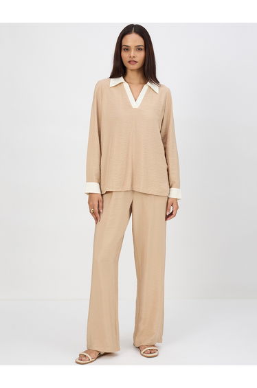 Women Beige Color Block Top with Trousers Co-Ords