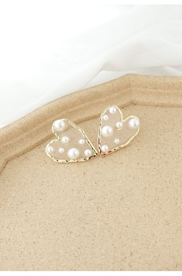 Pearl Trimmed Heart Earrings