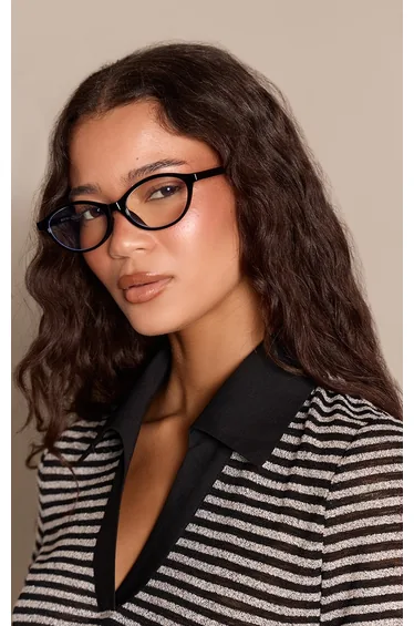 Black Skinny Oval Blue Light Readers