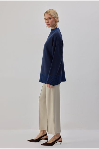 CONTRAST COLORED KNIT TUNIC product thumbnail 3