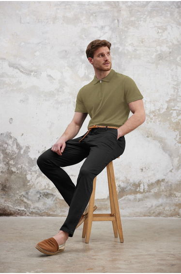 Khaki Regular/Normal Cut Zippered 100% Cotton Polo Neck T-Shirt