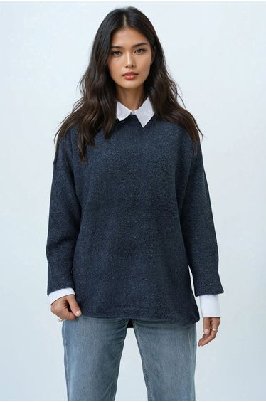 Women's Smoke Gray Boat Neck Batwing Sleeve Boucle Knit Sweater