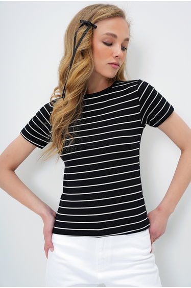 Women's Black Crew Neck Striped T-Shirt