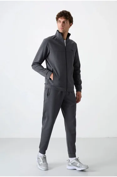 TOMMY Men's Fleece Sweatshirt And Pants Set