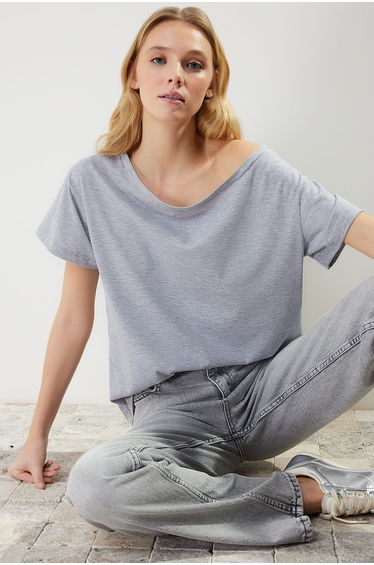 Gray Melange Cotton Boyfriend/Wide Cut Boat Neck Knitted T-Shirt