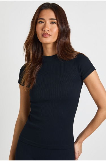 Petite Contour Ribbed Seamless Short Sleeve Active Top - black