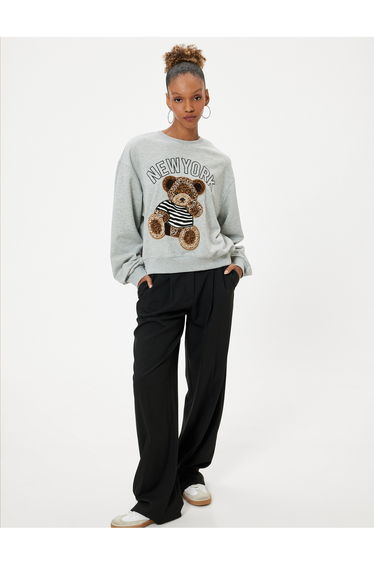 Crew Neck Sweatshirt Oversize Teddy Bear Embroidered Slogan Raised
