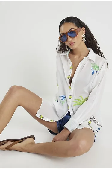 قميص ريفر ايلاند أبيض بأكمام طويلة