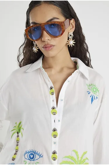 قميص ريفر ايلاند أبيض بأكمام طويلة