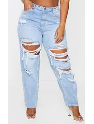 PRETTYLITTLETHING Plus Light Wash Ripped Mom Jeans - 1