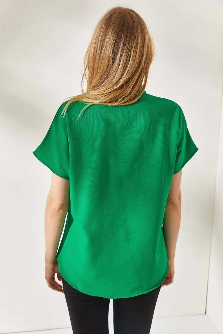 Women's Grass Green Bat Oversized Linen Shirt - 2