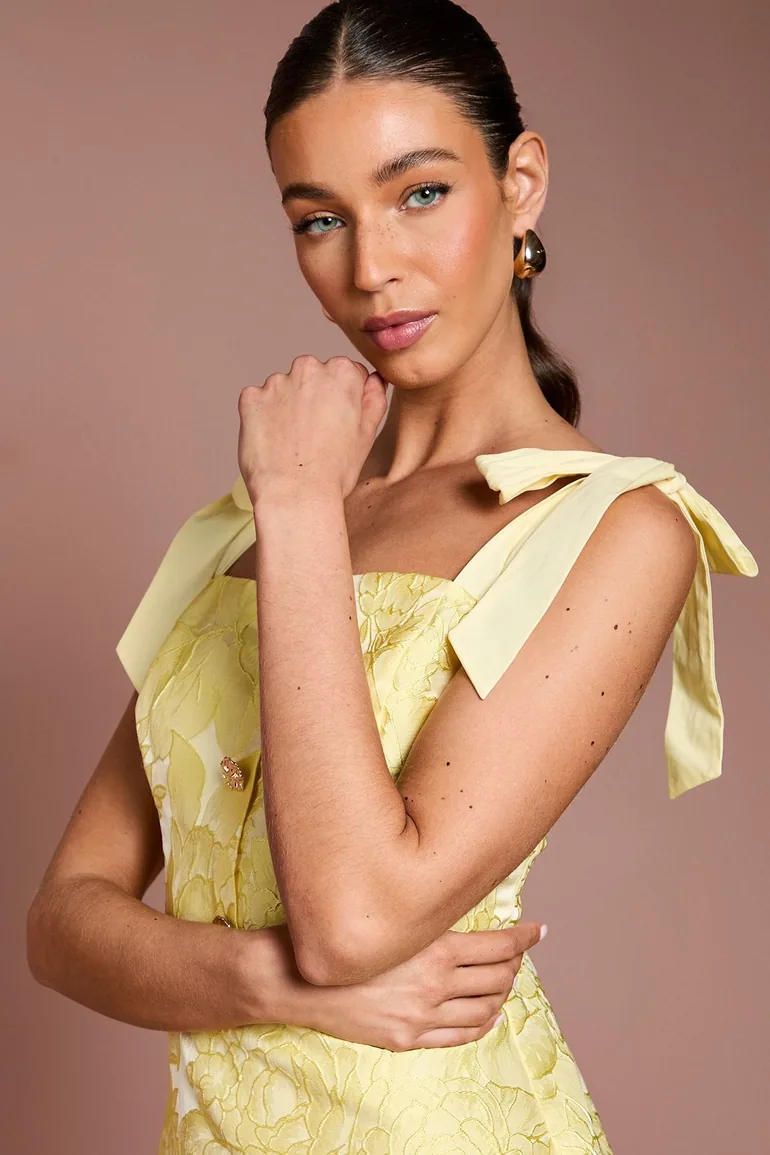 فستان ميدي ضيق بربطة بأكتاف بأزرار - 3