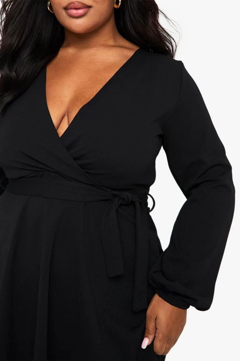 skater dress belt Faux leather, but make it chic.  This skater dress is the perfect mix  of polished and edgyyour go-to for fall nights out or a bold office look.  #LeatherTrend #FallStyle