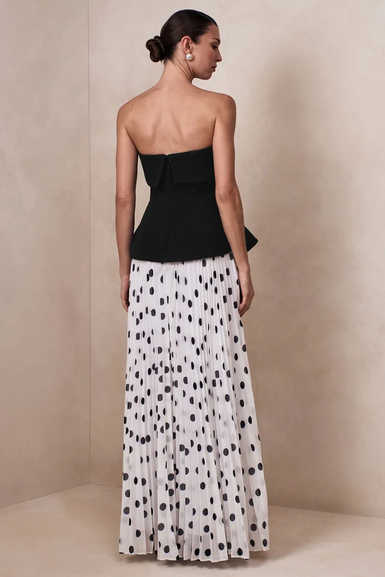 فستان كلوب ال لندن شيفون طول الأرض منقط على شكل حرف A بلا أكتاف - 1