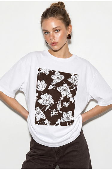 LUCCI Oversized Floral Cotton T-Shirt