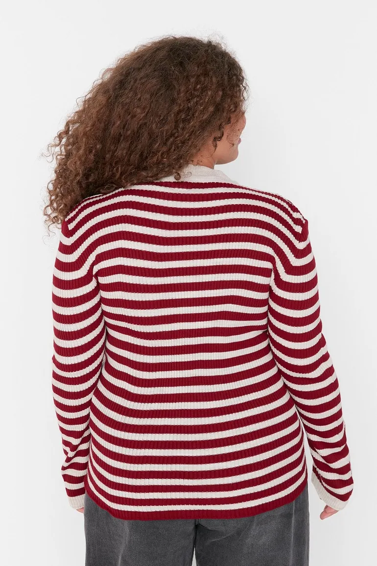 Plus Size Sweater - Burgundy - Regular fit - 3