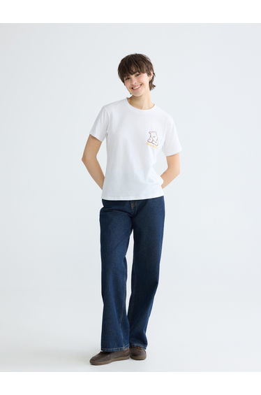 Women's T-shirt with a Winnie the Pooh Print