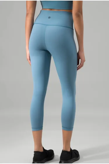 ليقنز قصير بقماش ضاغط - أزرق