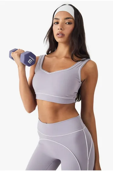 DSGN Studio Ultra Sculpt Contrast Piping Sports Bra
