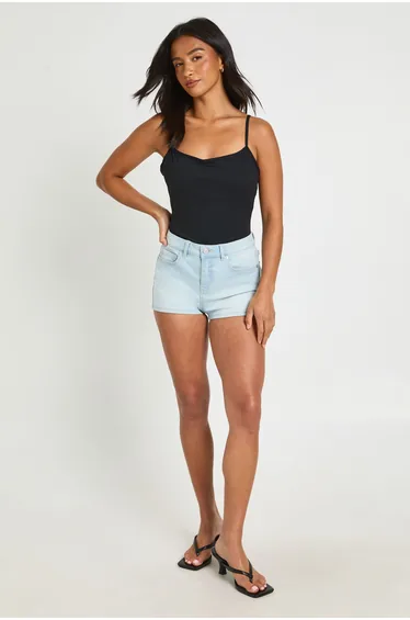 Petite Y2k Pocket Denim Mini Booty Short - bleach wash