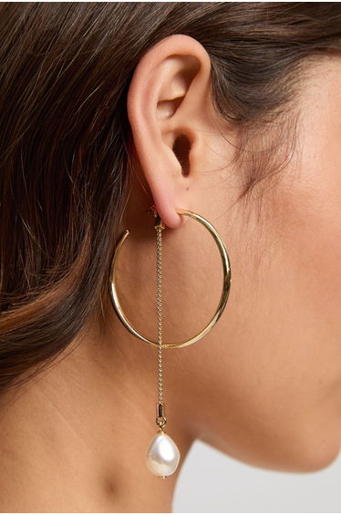 Modern Pearl Hoop Earrings