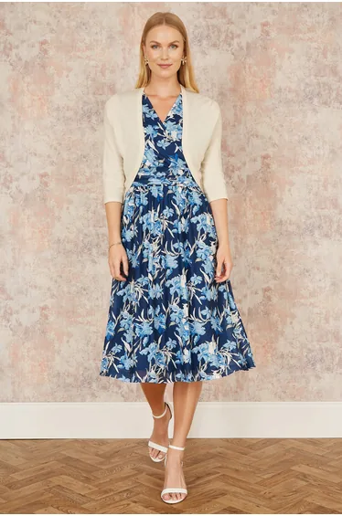 Yumi Ivory Knitted Curve Bolero