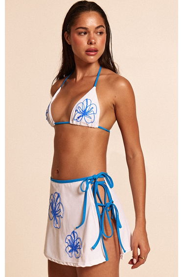 White Contrast Embroidered Mini Beach Sarong