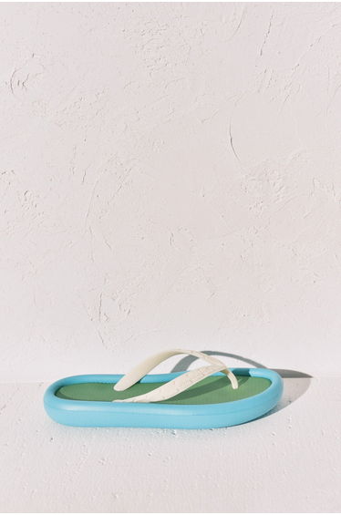Colour block sandal
