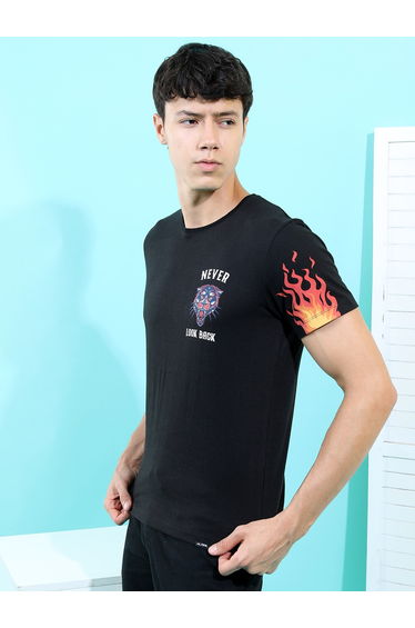 Graphic Print Slim Fit T-Shirt