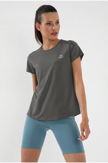 TOMMY Women's Solid Short-Sleeve Crew Neck T-Shirt