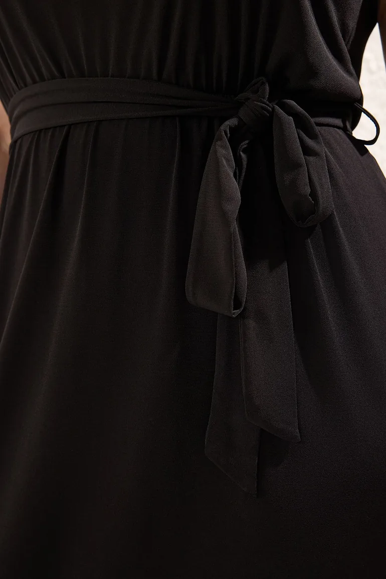 nightreign dresser Girl In Mind Jovi Black Tie Shoulder Midi Dress  Love My Apparel