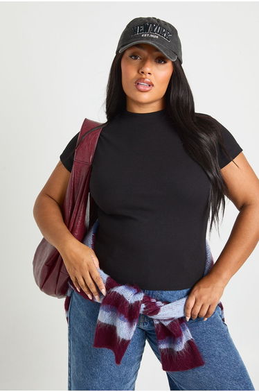 Plus Basic Rib Short Sleeve Fitted Top - black