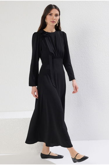 Black Flower Detail Aerobin Woven Dress