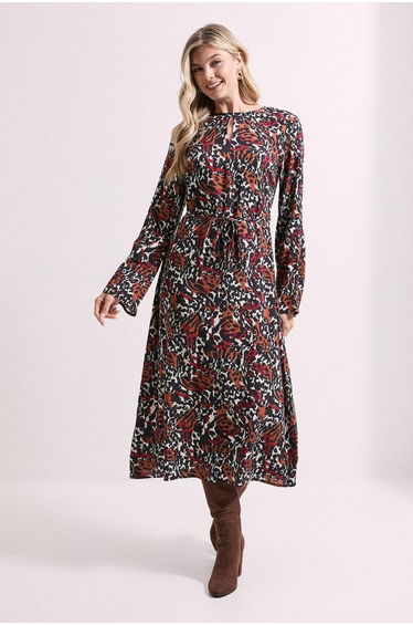 Keyhole Belted Long Sleeve Midi Dress