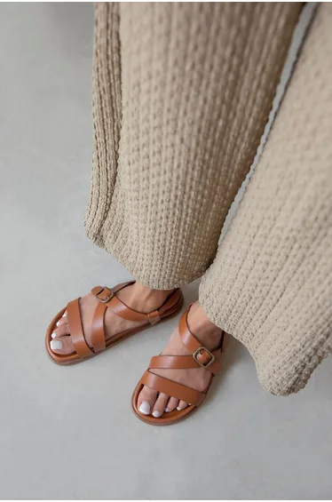 Vitinha Women's Leather Sandals Tan