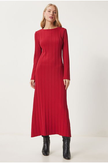 Women's Red Belted Ribbed Long Knit Dress