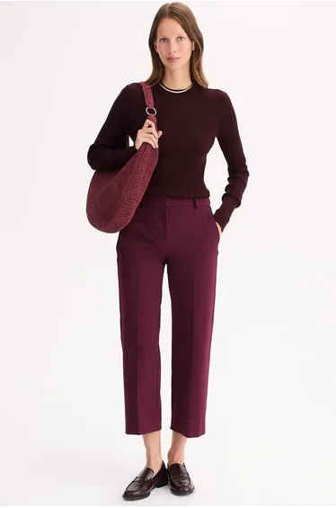 Fine Ribbed Knit Jumper/Sweater with Crew Neck