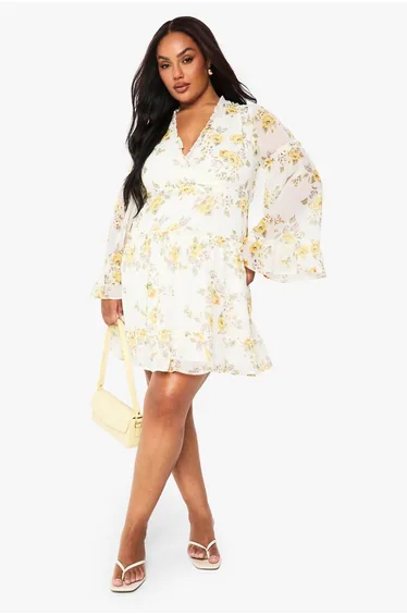 Plus Chiffon floral smock dress - ivory