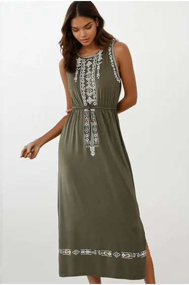 فستان بتطريز بوهيمي - أخضر