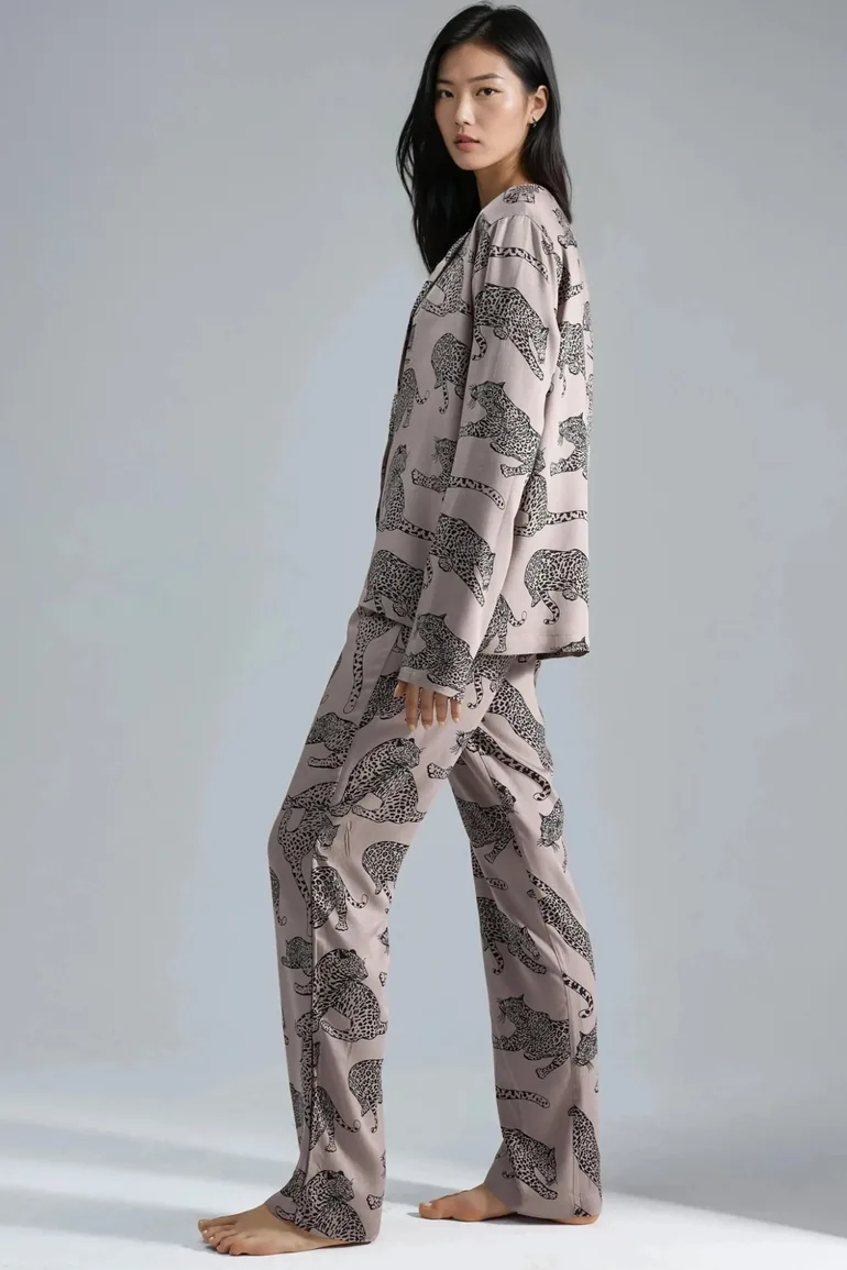 بيجامة هيكوب باللون الزهري - 2