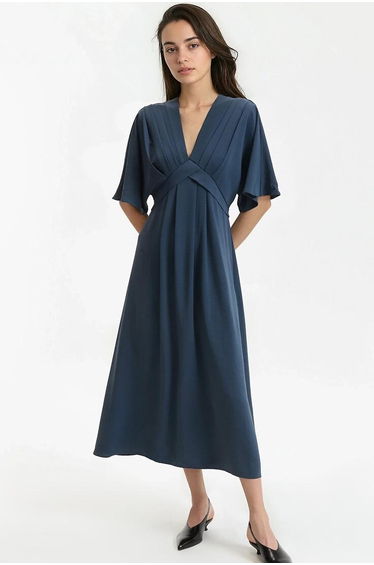 Full Maxi Dress with V-Neck and Elbow-Length Sleeves