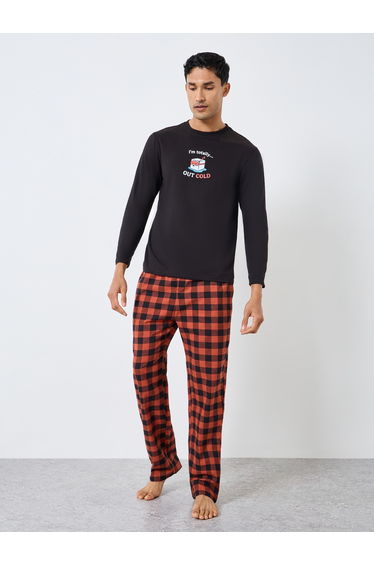 Men Black Printed T-Shirt and Checked Pyjama Set