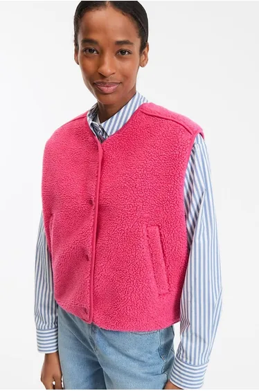 Sleeveless Gilet in Sherpa