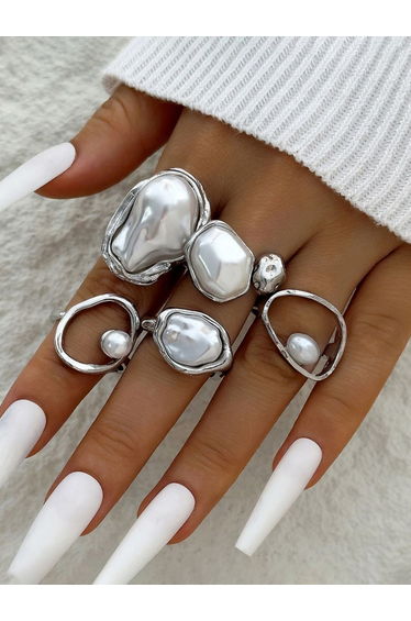 Pack of 5 - Embellished Faux Pearl Rings
